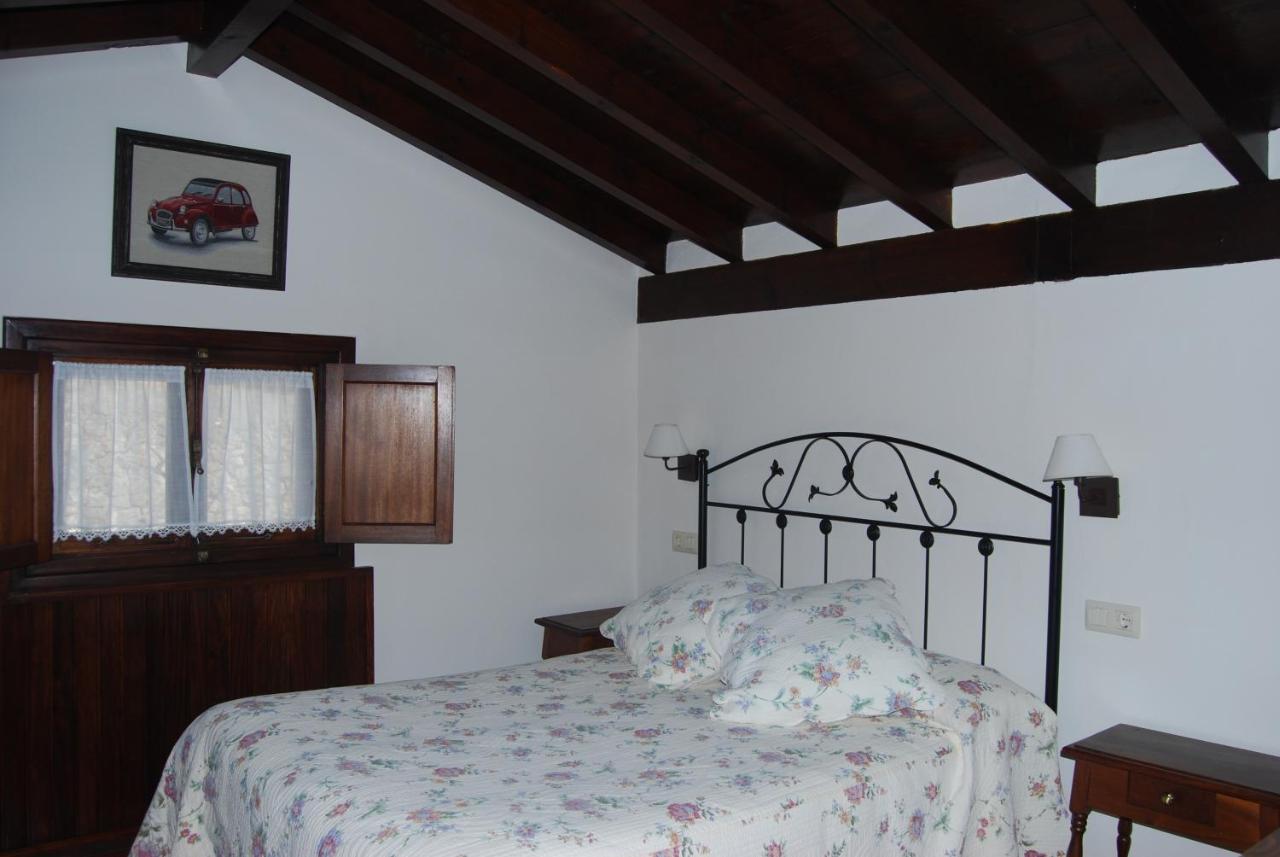 Apartamentos El Perujo Comillas Exterior foto